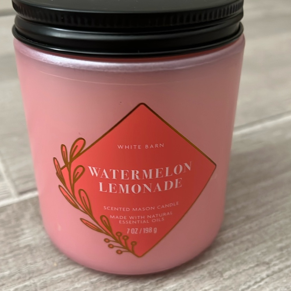 Bath and bodyworks watermelon lemonade candle 7oz nwt